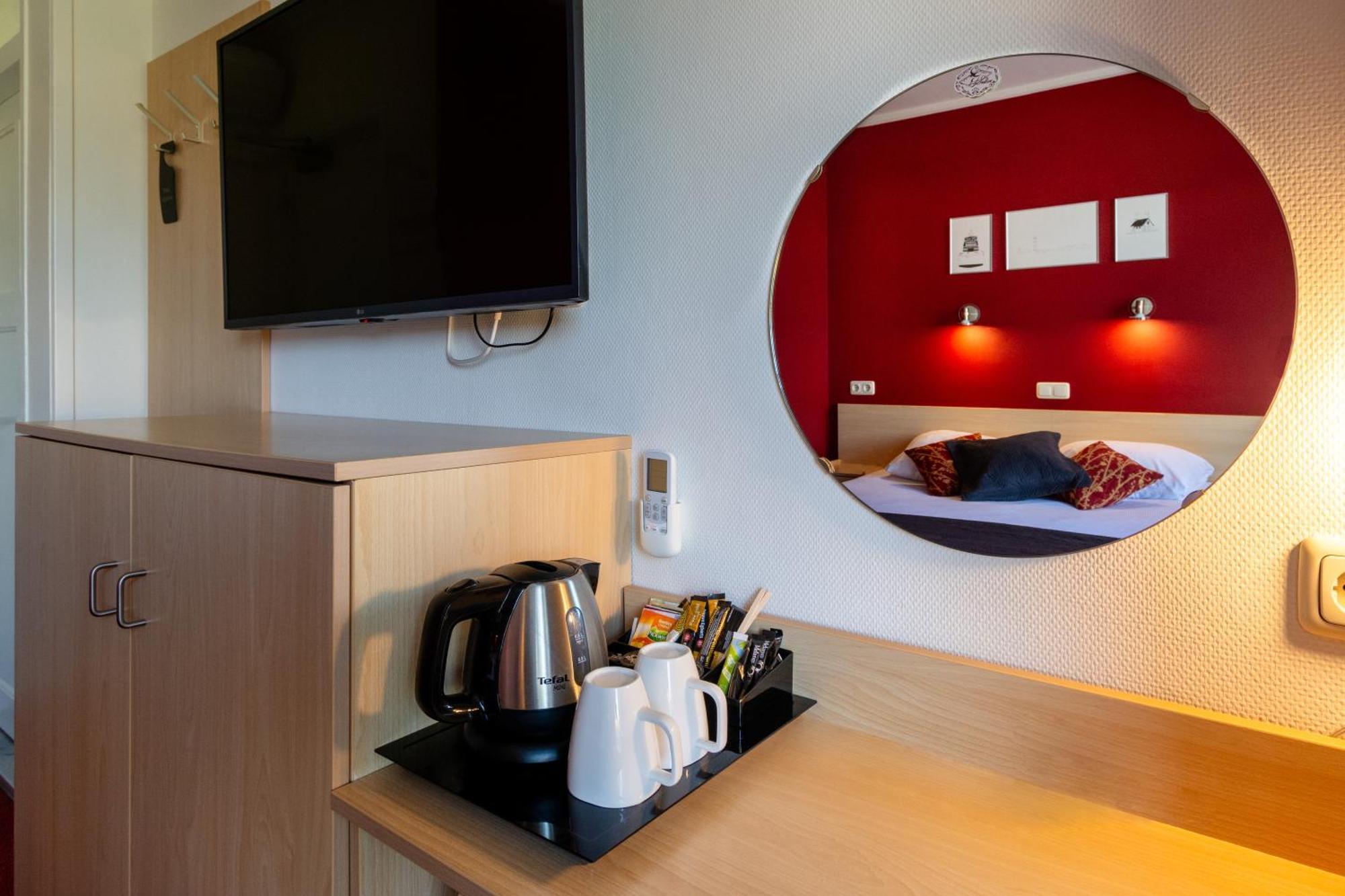 Hotel Oepkes West-Terschelling Zimmer foto